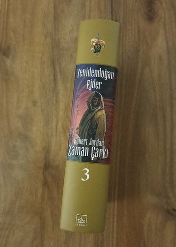 Beden Yenidendogan Ejder - Zaman Çarkı Serisi 3. Kitap