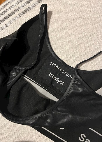 Siyah Baskılı Kısa Spor Sütyeni/ büstiyer - Görsel 2