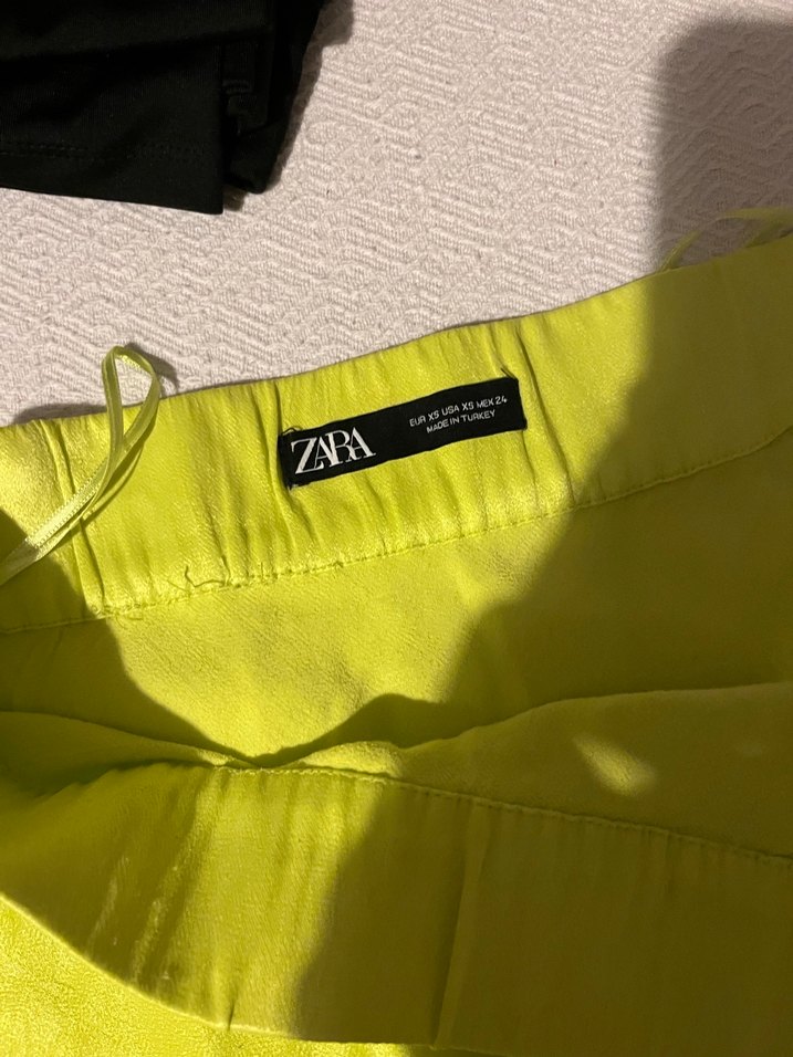 Neon Sarı Uzun saten Kadın Etek - Görsel 2