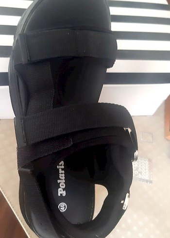 Polaris Siyah Kadın Cırt Cırtlı Dolgu Topuk Sandalet polaris marka.