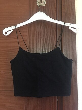 Siyah Crop