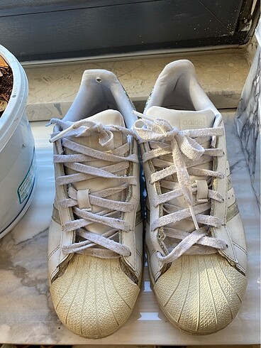 Adidas süperstar ayakkabı