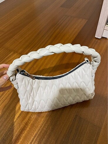 örgülü beyaz çanta - Görsel 2