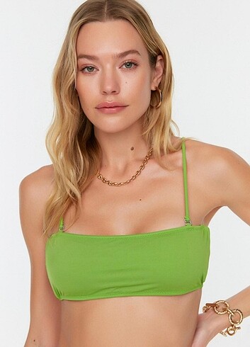 Bikini üstü