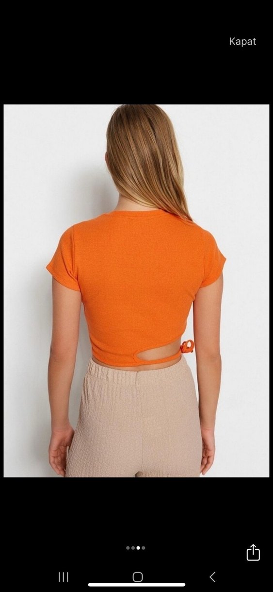 Kısa Kollu Crop - Görsel 3