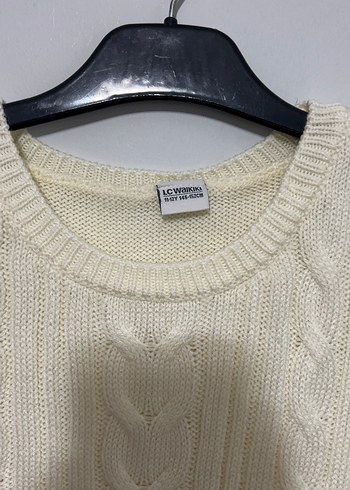 Beyaz Örgü Kolsuz Mini Kazak - Görsel 3