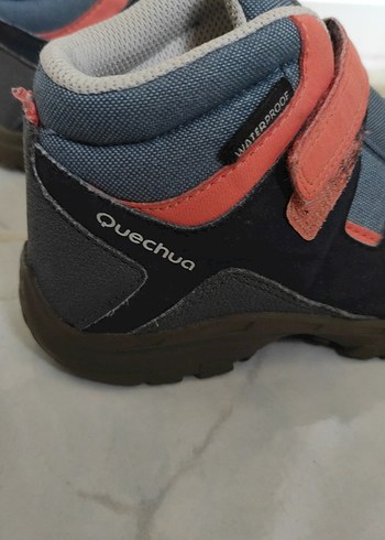28 Beden decathlonKız Çocuk Pembe Gri Cırtcırtlı Bot