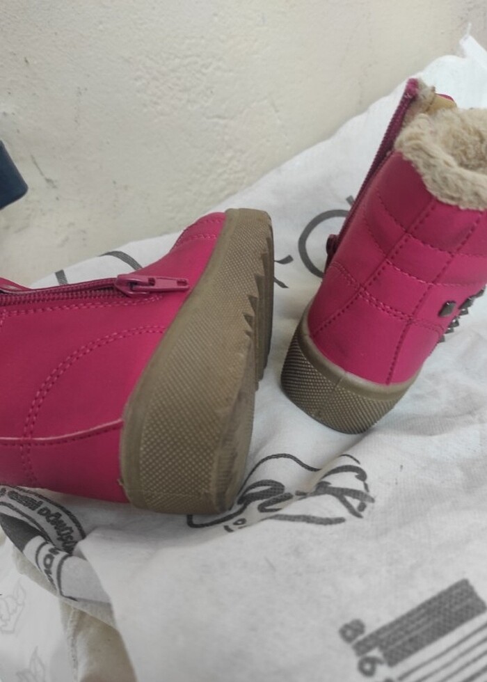 Flodan alındı kız çocuk bot - Görsel 3