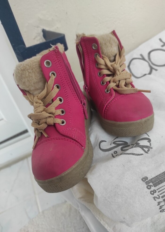 Flodan alındı kız çocuk bot - Görsel 4