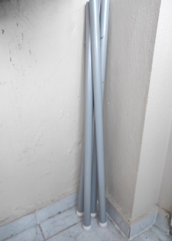 Beyaz ve Gri Çocuk Mama Sandalyesi - Görsel 3