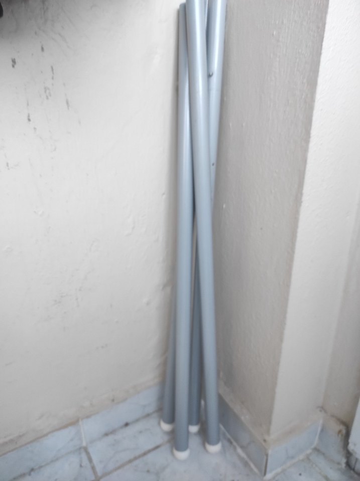 Beyaz ve Gri Çocuk Mama Sandalyesi - Görsel 3