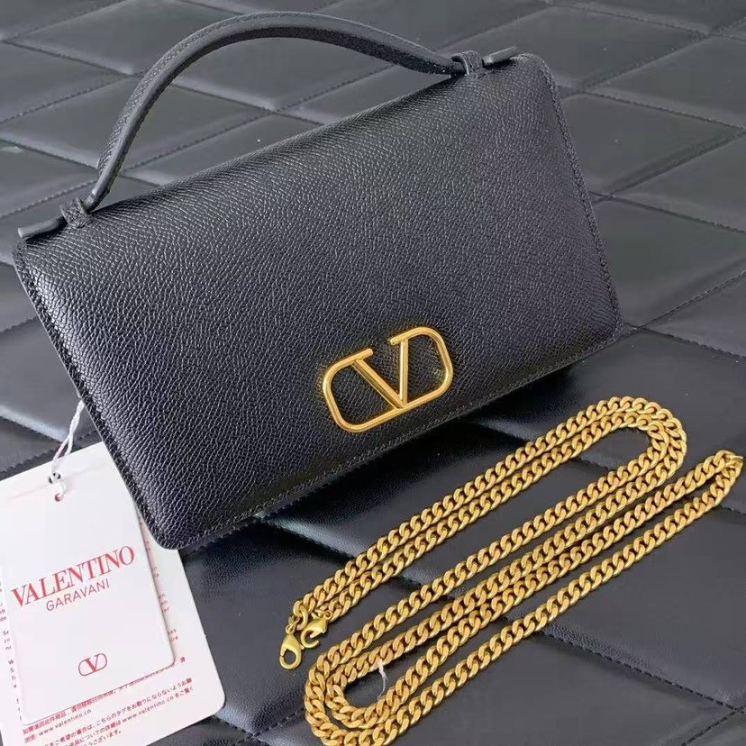 Valentino Çanta — görsel 4/7