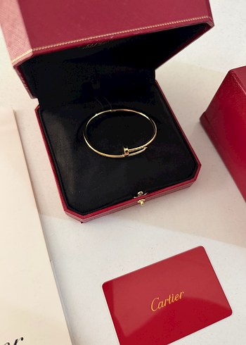 Cartier ürünü