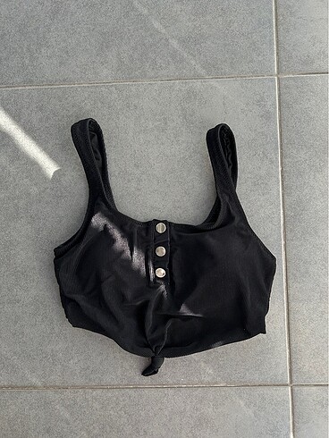 Bikini üstü