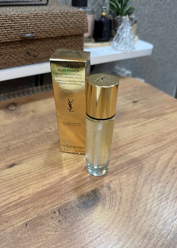 YSL Gold Blur Primer