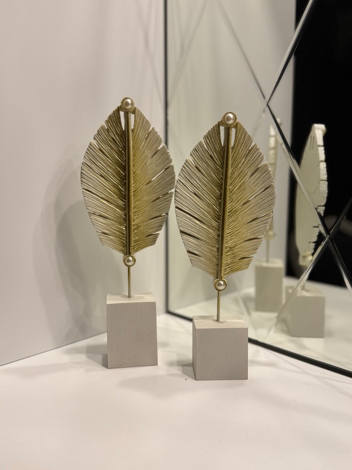 Parlak Altın Renkli Yaprak Figürin - Görsel 3