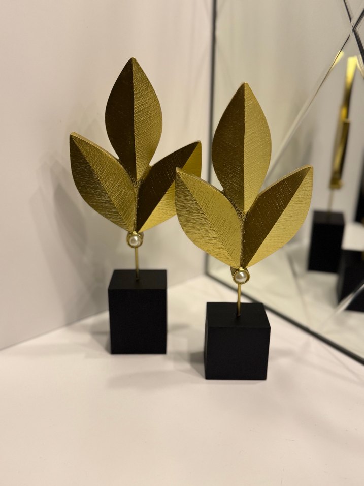 Altın Renkli Dekoratif Yaprak Figürleri - Görsel 3