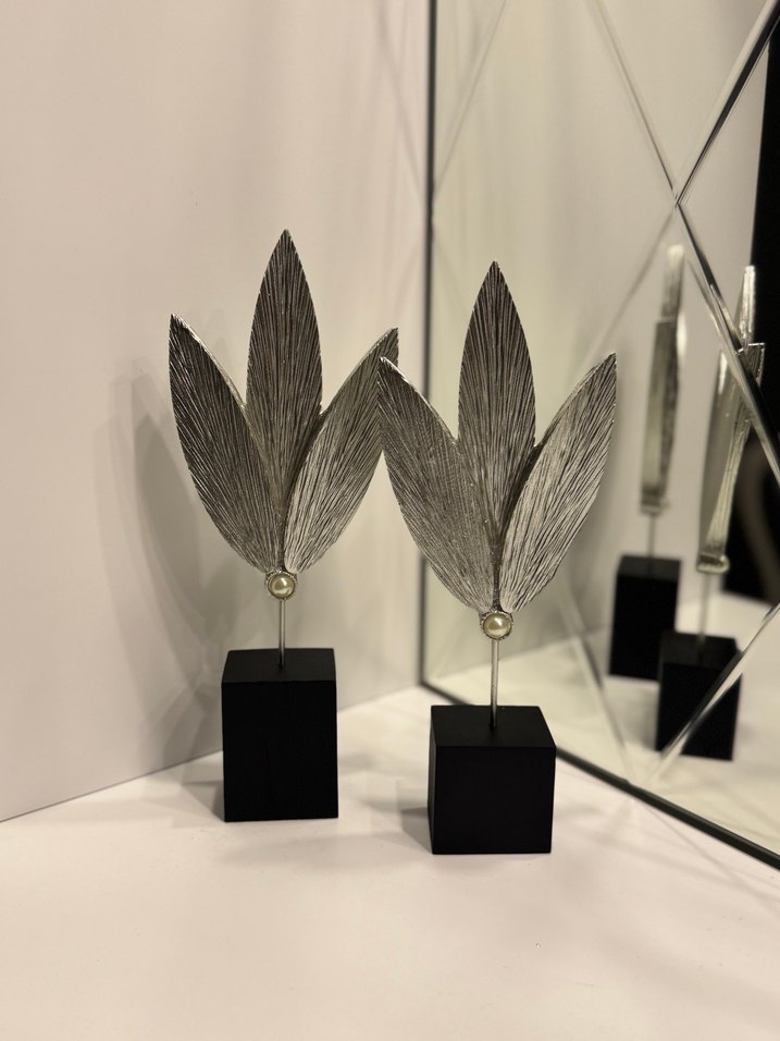 Gri Yaprak Figürleri Siyah Kaideli - Görsel 4