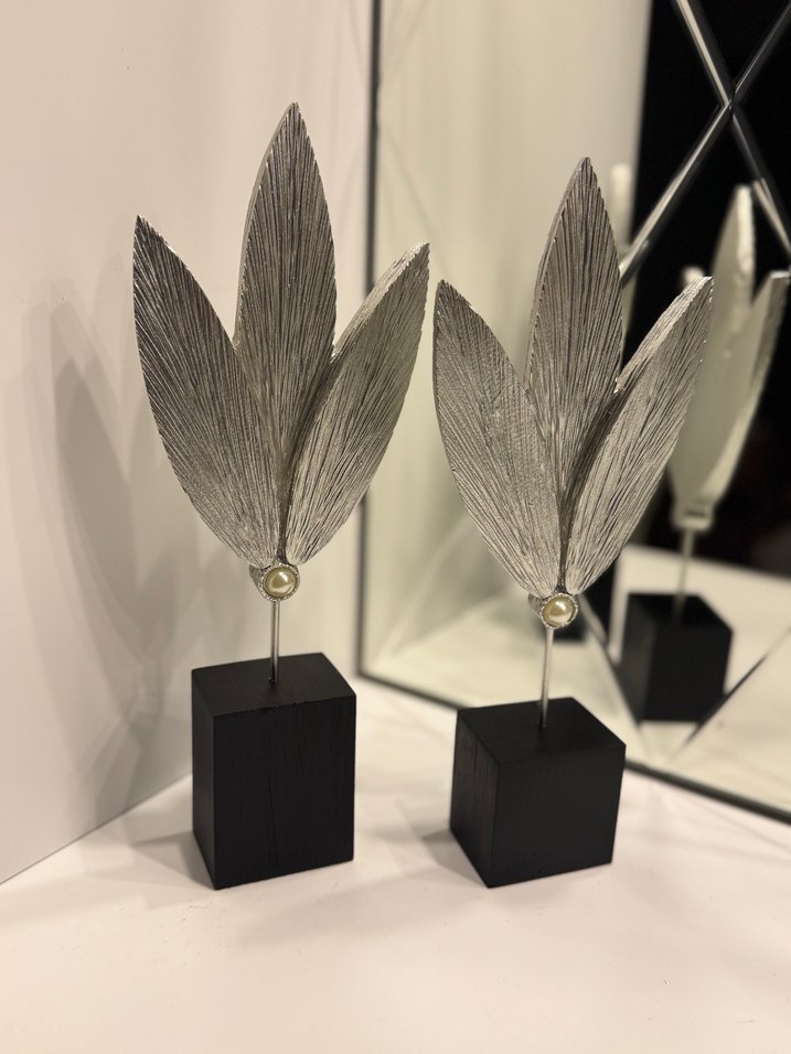 Gri Yaprak Figürleri Siyah Kaideli - Görsel 3