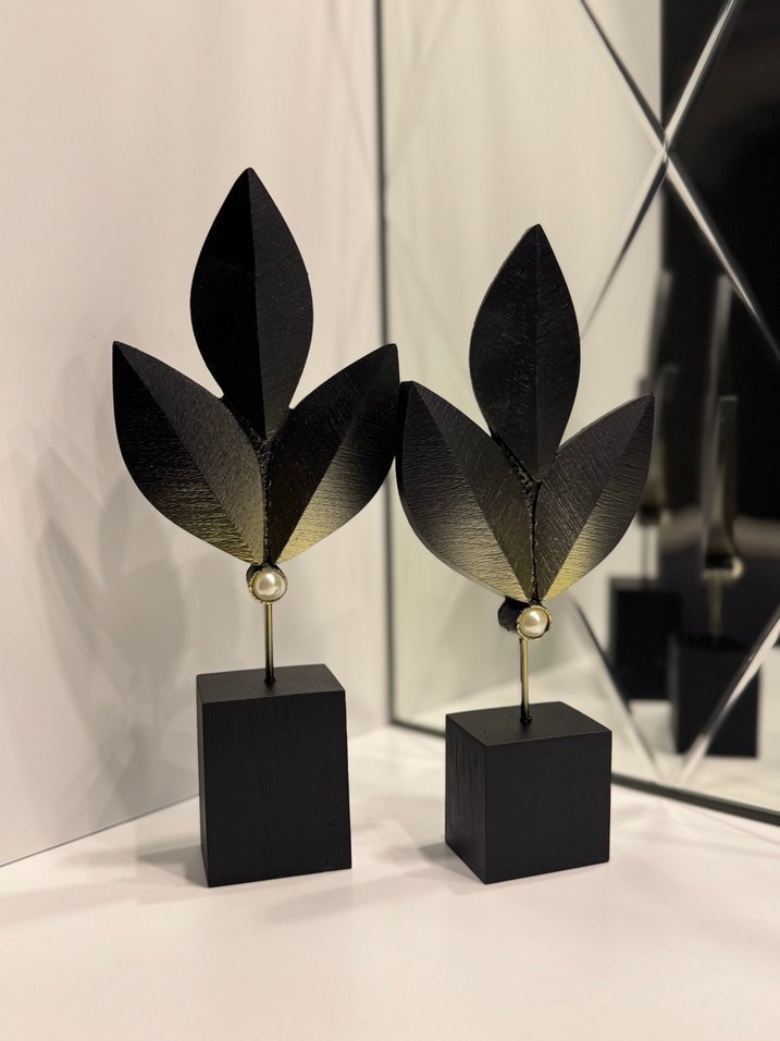 Siyah Yaprak Figürin Seti - Görsel 2