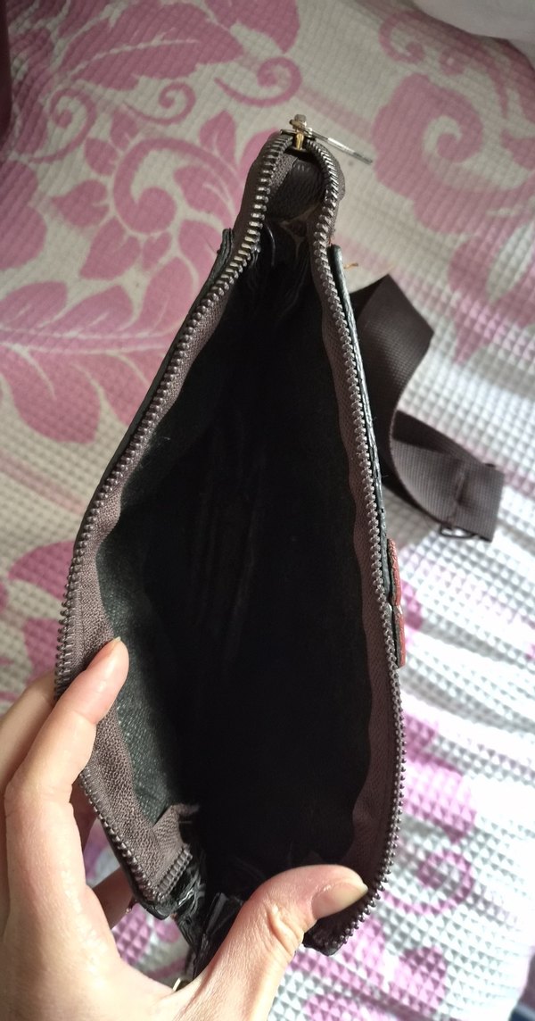 Kahverengi Deri Louis Vuitton Çapraz Çanta - Görsel 4