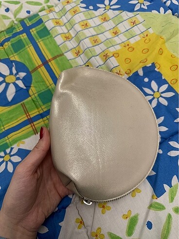 Koton Simli makyaj çantası