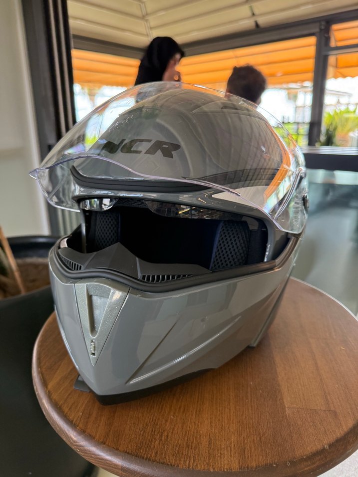 Gri NCR Baskılı Motor Kaskı - Görsel 4