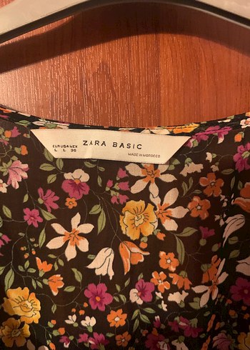 l Beden çeşitli Renk Zara Çiçek Desenli Midi Bohem Elbise