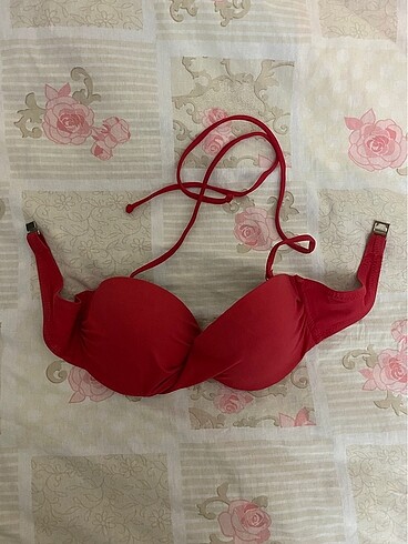 Bikini üstü