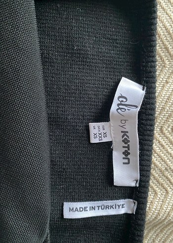 Kadın Siyah Askılı - Görsel 3