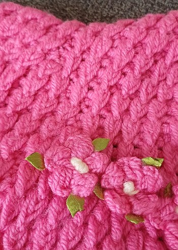 Pembe Örgü Kadın Şapka Çiçek Detaylı - Görsel 3