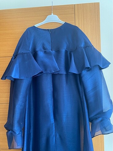 Yazlık abiye etiketi yok ama hiç giyilmedi içliği vardır iç göst - Görsel 6