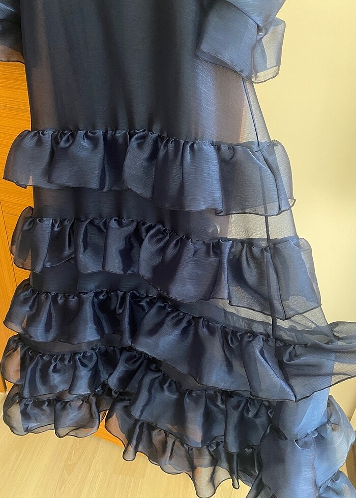 Yazlık abiye etiketi yok ama hiç giyilmedi içliği vardır iç göst - Görsel 5