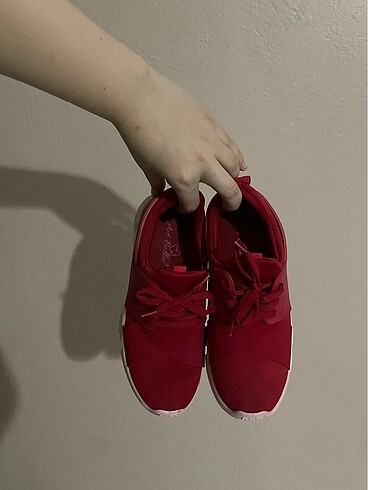 37 Beden bordo Renk Spor ayakkabı