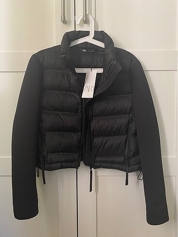 Zara mont