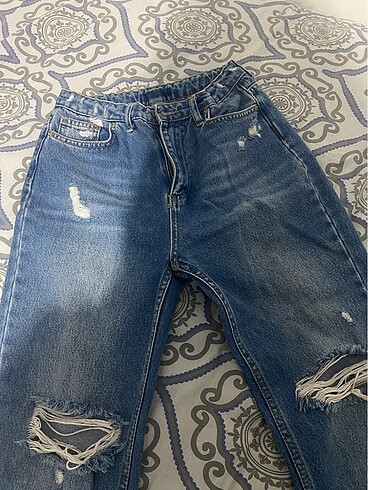 Milla yırtık detaylı mom jean
