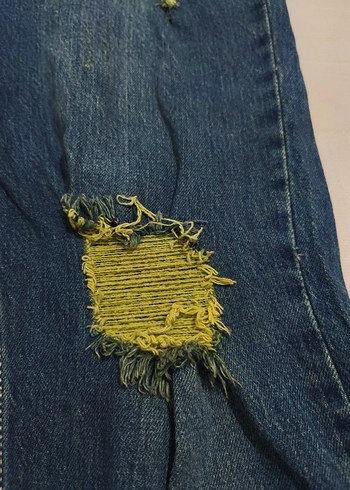 Yırtık Detaylı Mavi Bol Kesim Denim Pantolon - Görsel 2