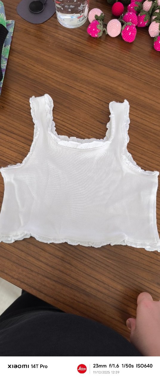 Sarı Nakışlı Kız Crop Atlet - Görsel 3