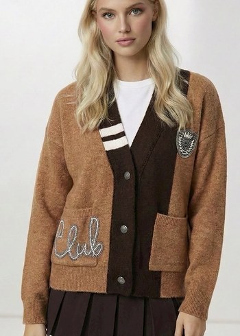 Kahverengi Nakışlı Triko Kadın Hırka - Görsel 3