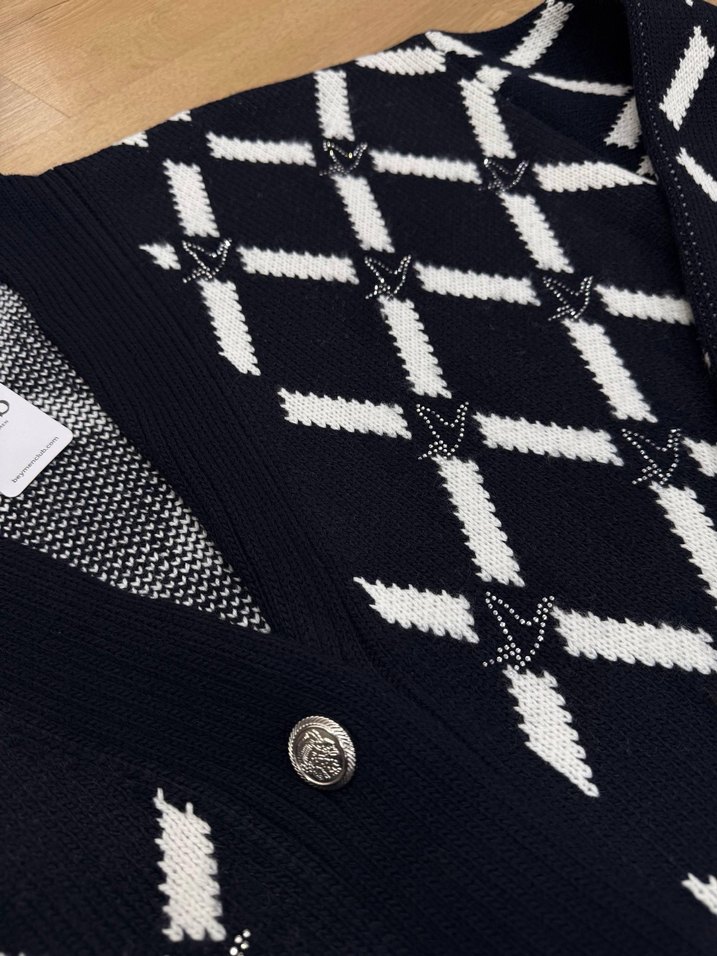 Ekose Desenli Kısa Triko Hırka - Görsel 5