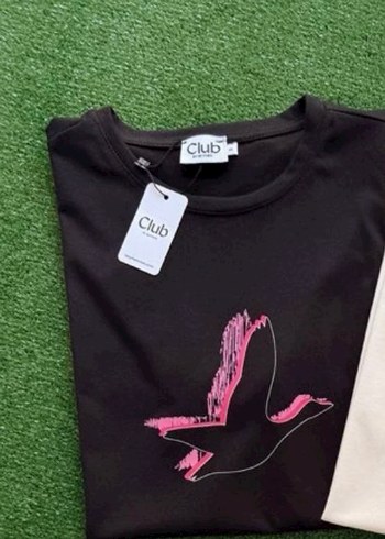 Siyah Baskılı Kısa Kollu Kadın Tişört - Görsel 7