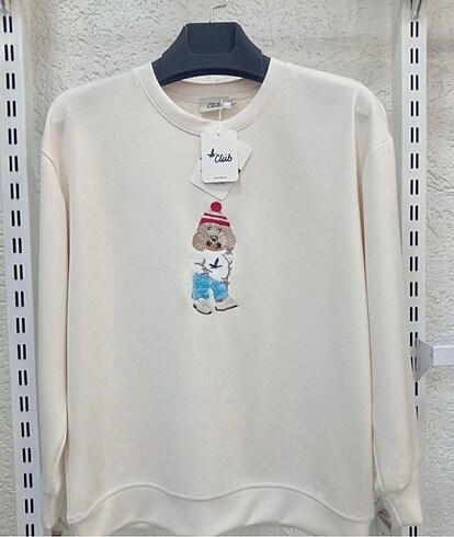 Sweatshirt