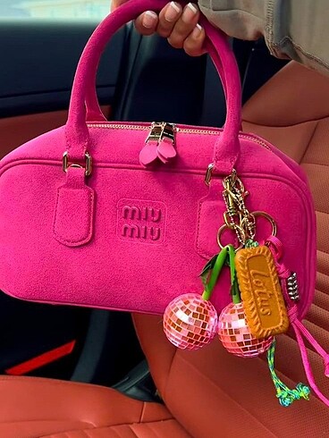  Beden Charm