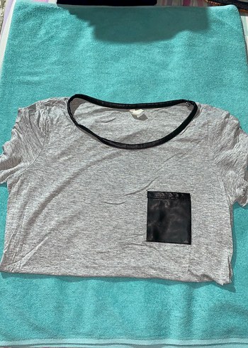 Gri Kısa Kollu kenarları deri - Görsel 2