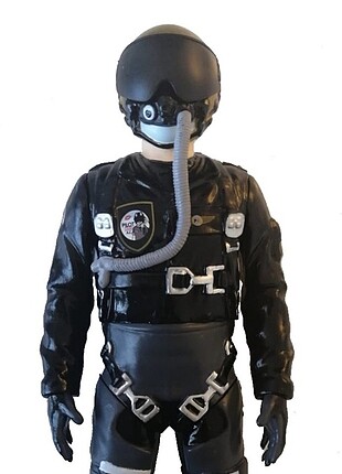 JET Pilot maketi