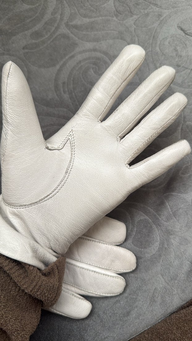 Beyaz Kürklü Deri Kadın Eldiveni - Görsel 4