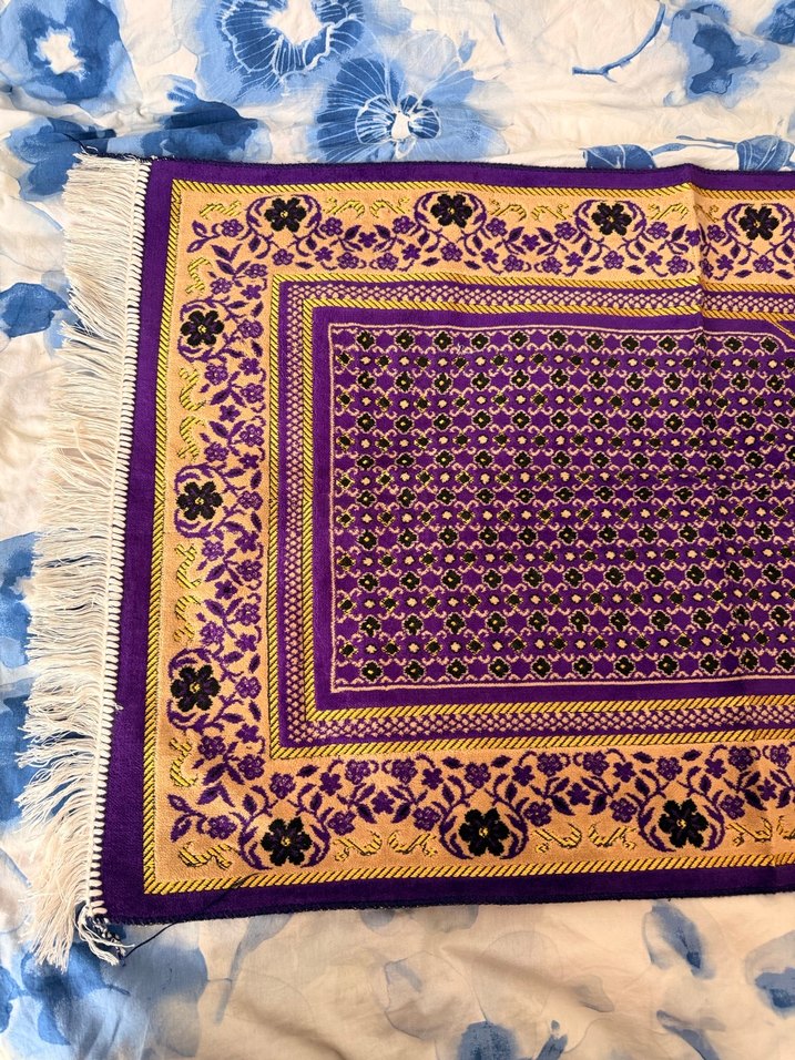 Mor Desenli Geleneksel Halı seccade - Görsel 5