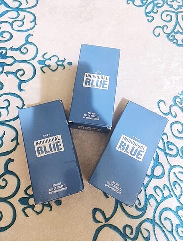 İndividual blue
