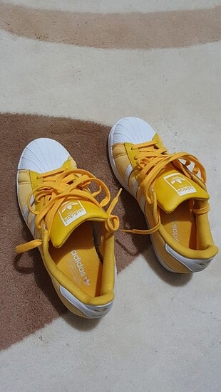 Adidas Superstar