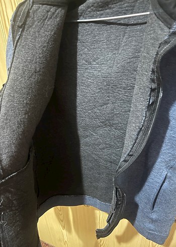 Erkek Çocuk Mavi Fermuarlı Yünlü Ceket - Görsel 3